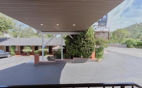 Mariposa Lodge Ca